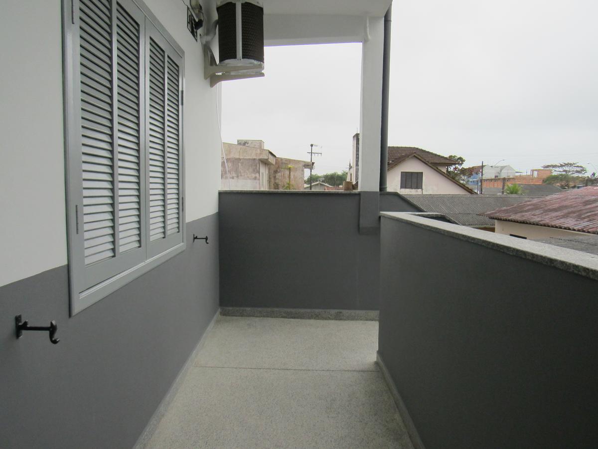 Pousada Girassol Matinhos Exterior foto