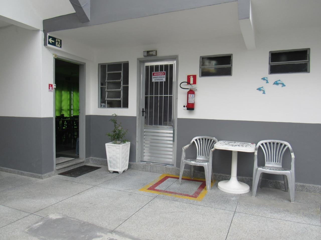 Pousada Girassol Matinhos Exterior foto