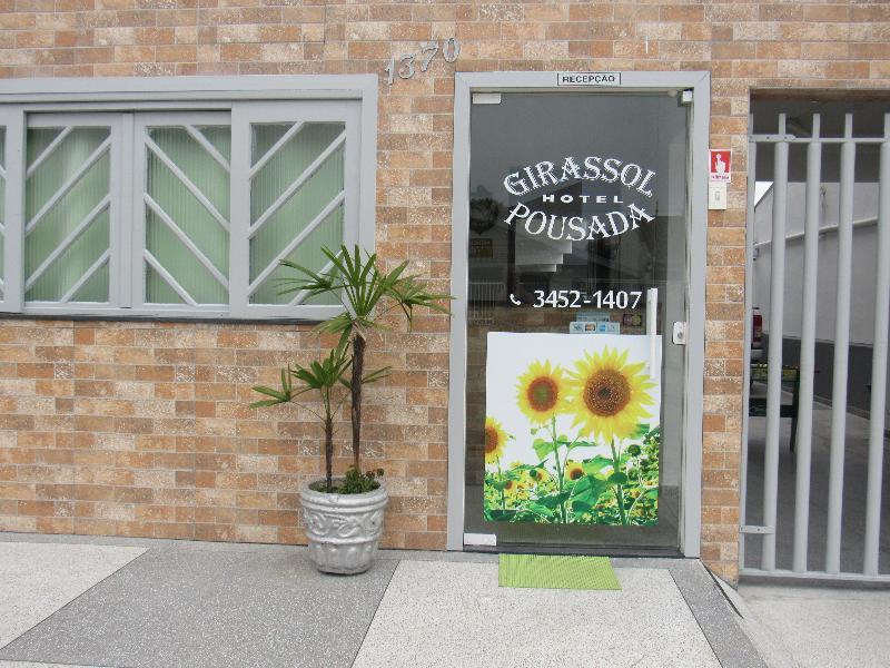 Pousada Girassol Matinhos Exterior foto